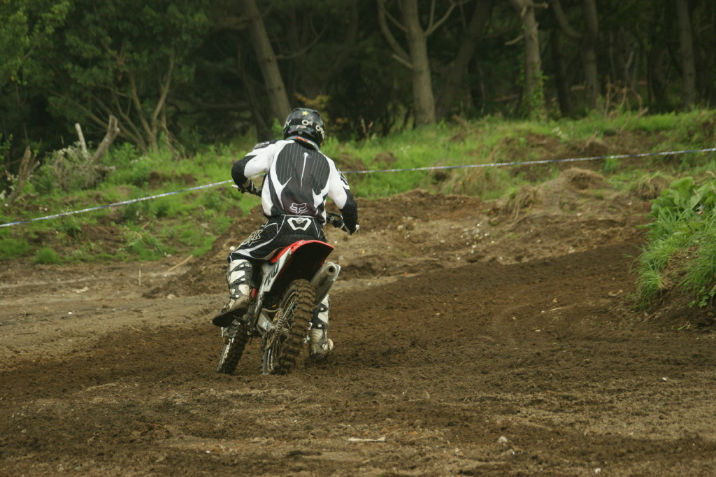 img0166.jpg